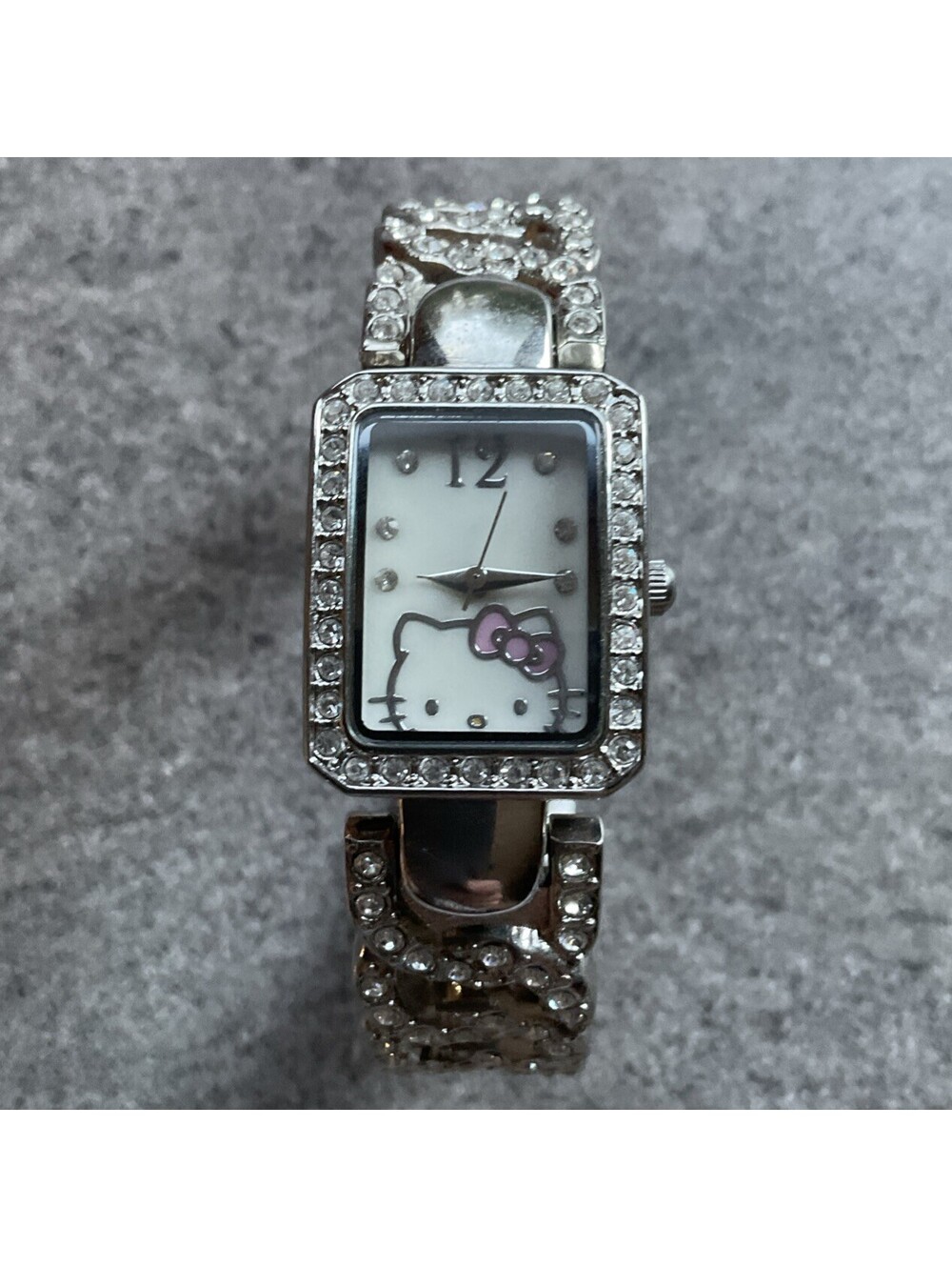 Sanrio Hello Kitty Watch 20mm Stainless Steel Case/Band With Crystal Accents A9